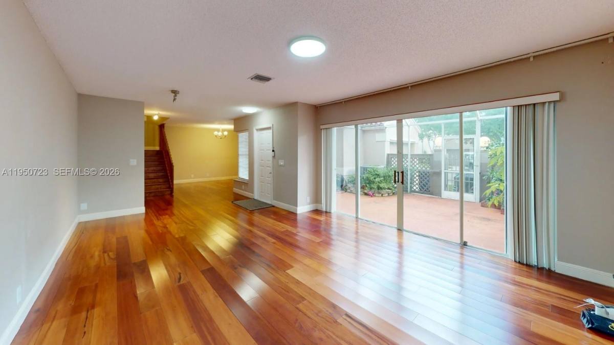Townhouse for rent at 11045 Neptune Dr, Hollywood, FL 33026