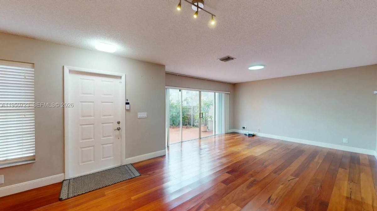Townhouse for rent at 11045 Neptune Dr, Hollywood, FL 33026