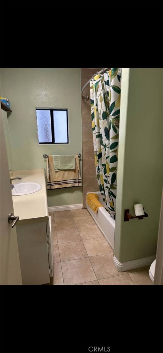 Apartment for rent at 608 Olive Ave #608, Huntington Beach, CA 92648