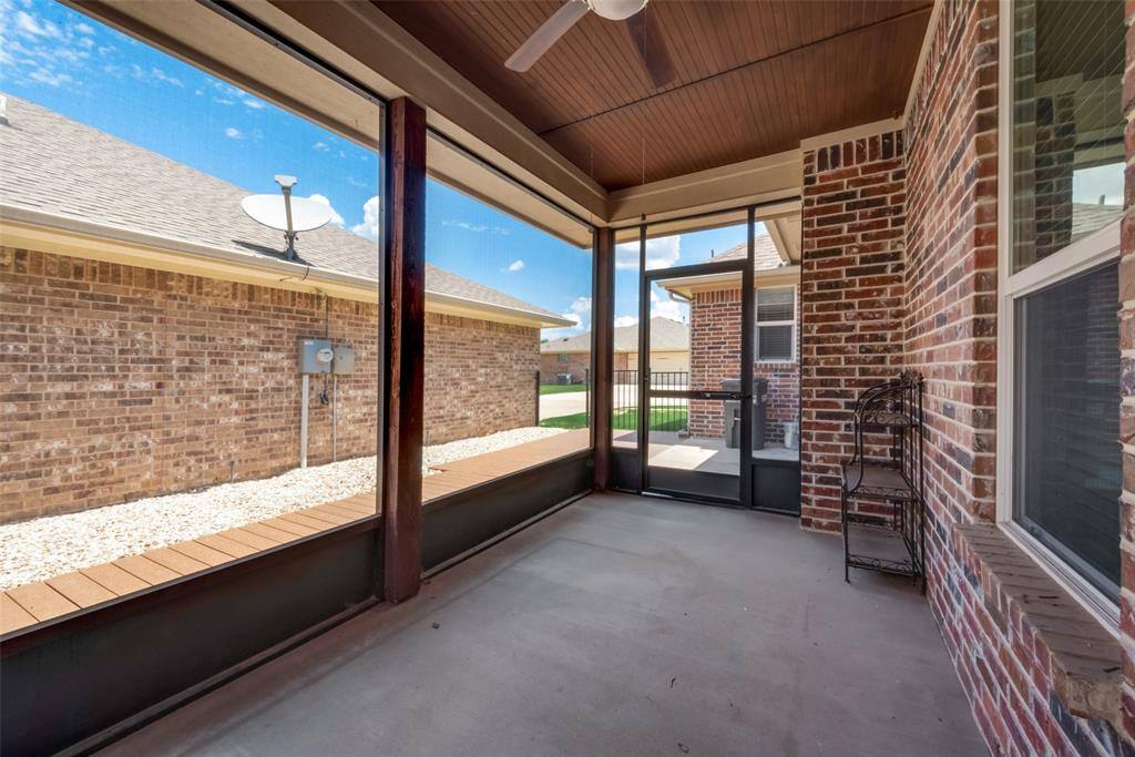 Apartment for rent at 3318 Crystal Clear Court, Granbury, TX 76049
