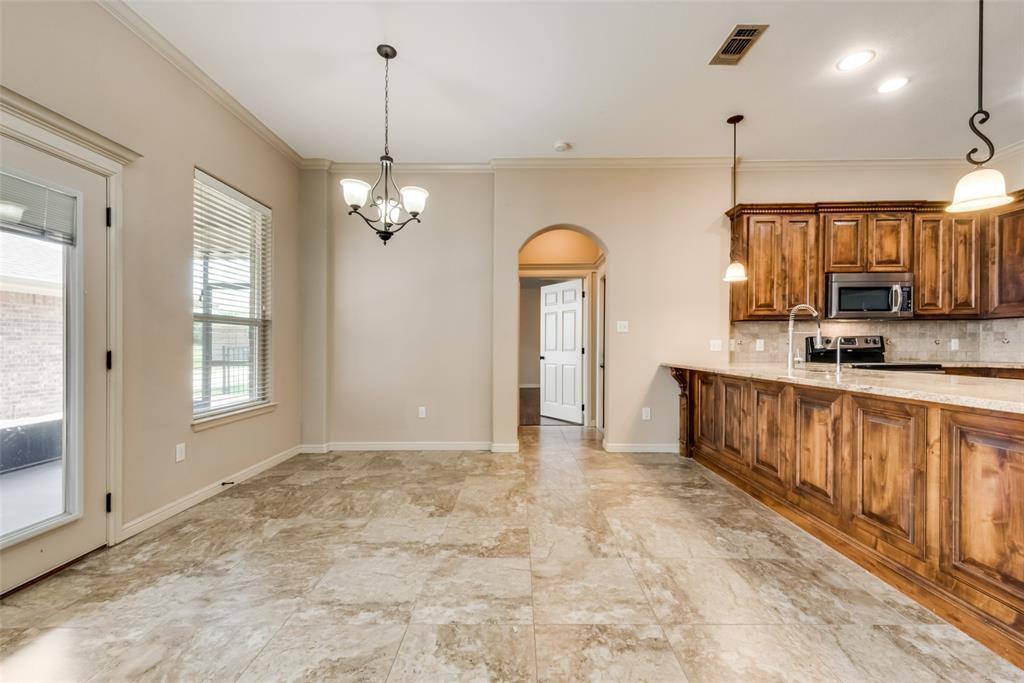 Apartment for rent at 3318 Crystal Clear Court, Granbury, TX 76049
