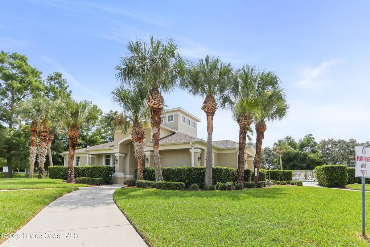Townhouse for rent at 1368 Hampton Park Lane, Melbourne, FL 32940