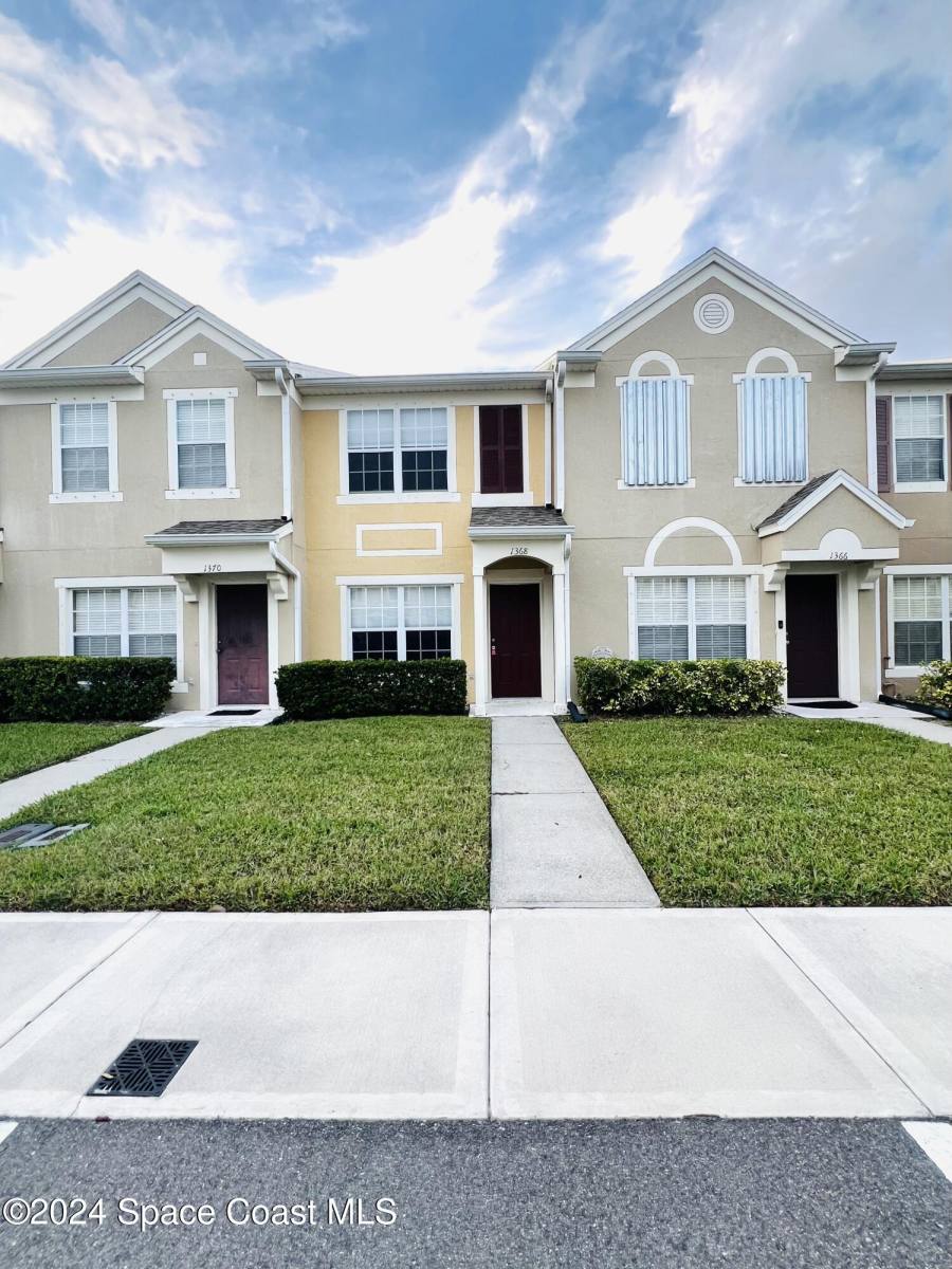 Townhouse for rent at 1368 Hampton Park Lane, Melbourne, FL 32940