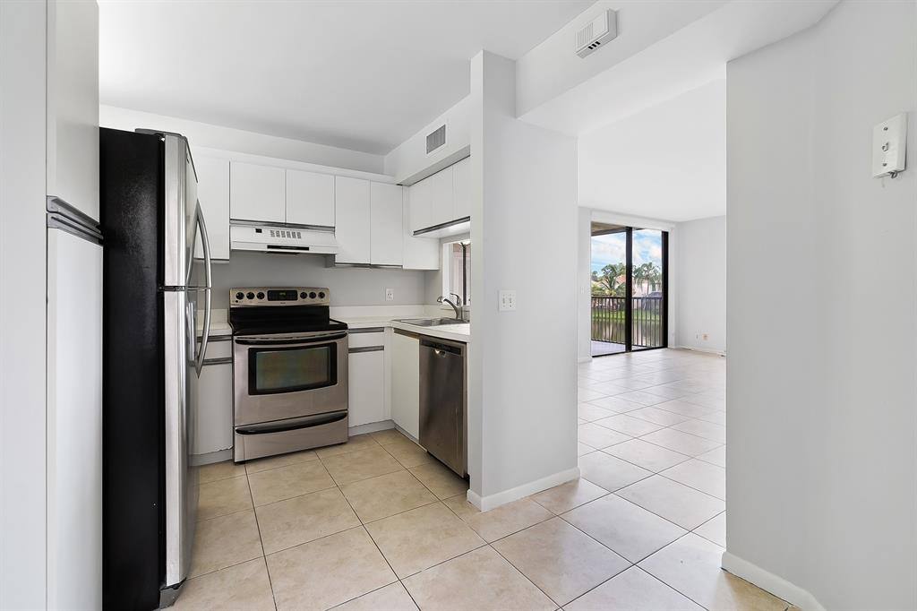 Condo for rent at 10730 NW 14th St #167, Fort Lauderdale, FL 33322