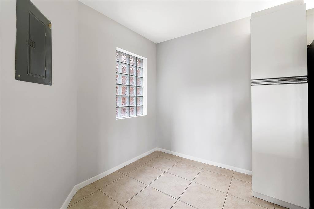 Condo for rent at 10730 NW 14th St #167, Fort Lauderdale, FL 33322