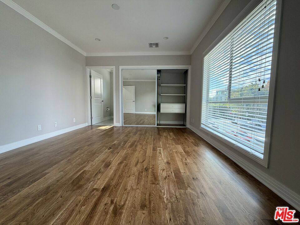 Apartment for rent at 812 N Alfred St #812-3, West Hollywood, CA 90069