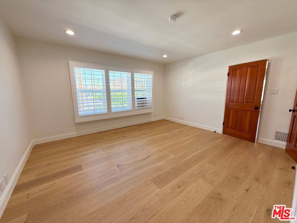 Apartment for rent at 9667 W Olympic Blvd, Beverly Hills, CA 90212