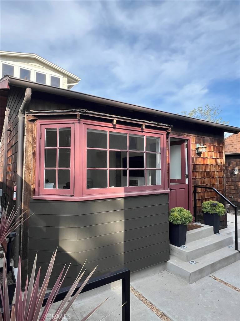 Apartment for rent at 388 Hawthorne Rd #388A, Laguna Beach, CA 92651