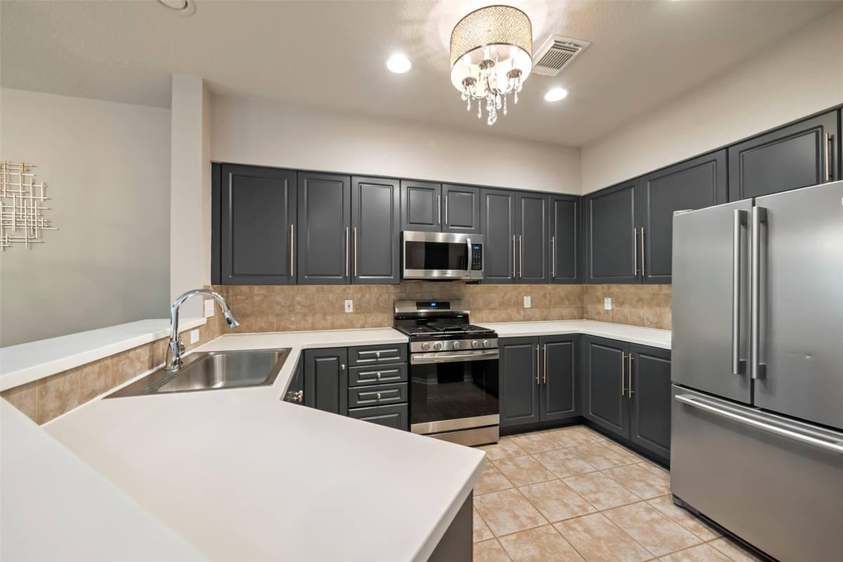 Condo for rent at 21 Stone Creek Place #21, Spring, TX 77382