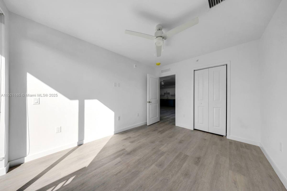 Apartment for rent at 20 NE 19th Ave #201, Pompano Beach, FL 33060