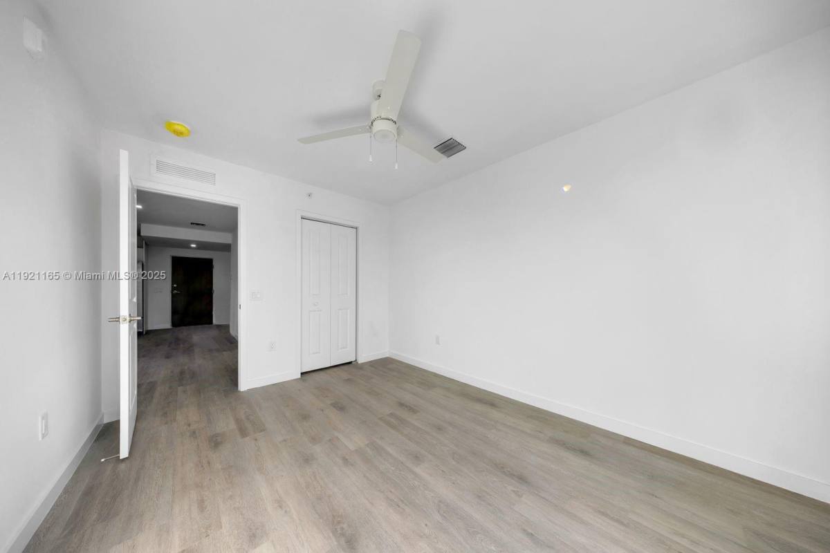 Apartment for rent at 20 NE 19th Ave #201, Pompano Beach, FL 33060
