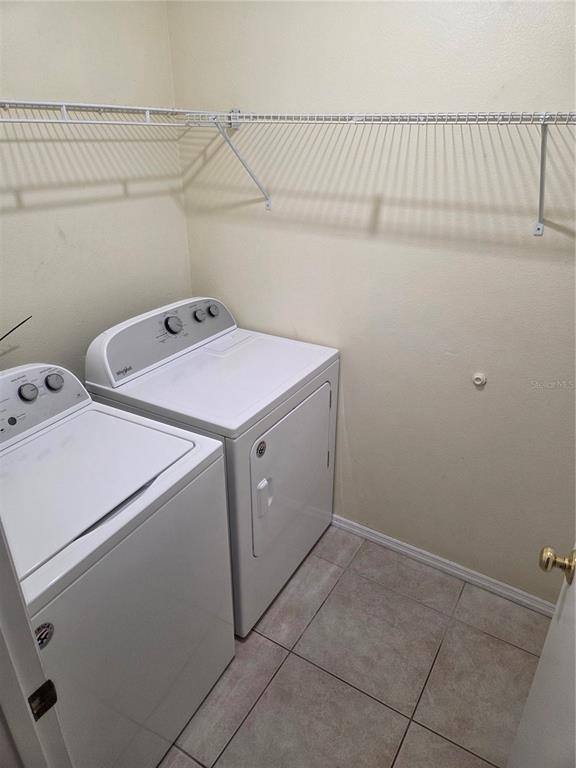 Townhouse for rent at 14520 Laguna Beach Circle, Orlando, FL 32824