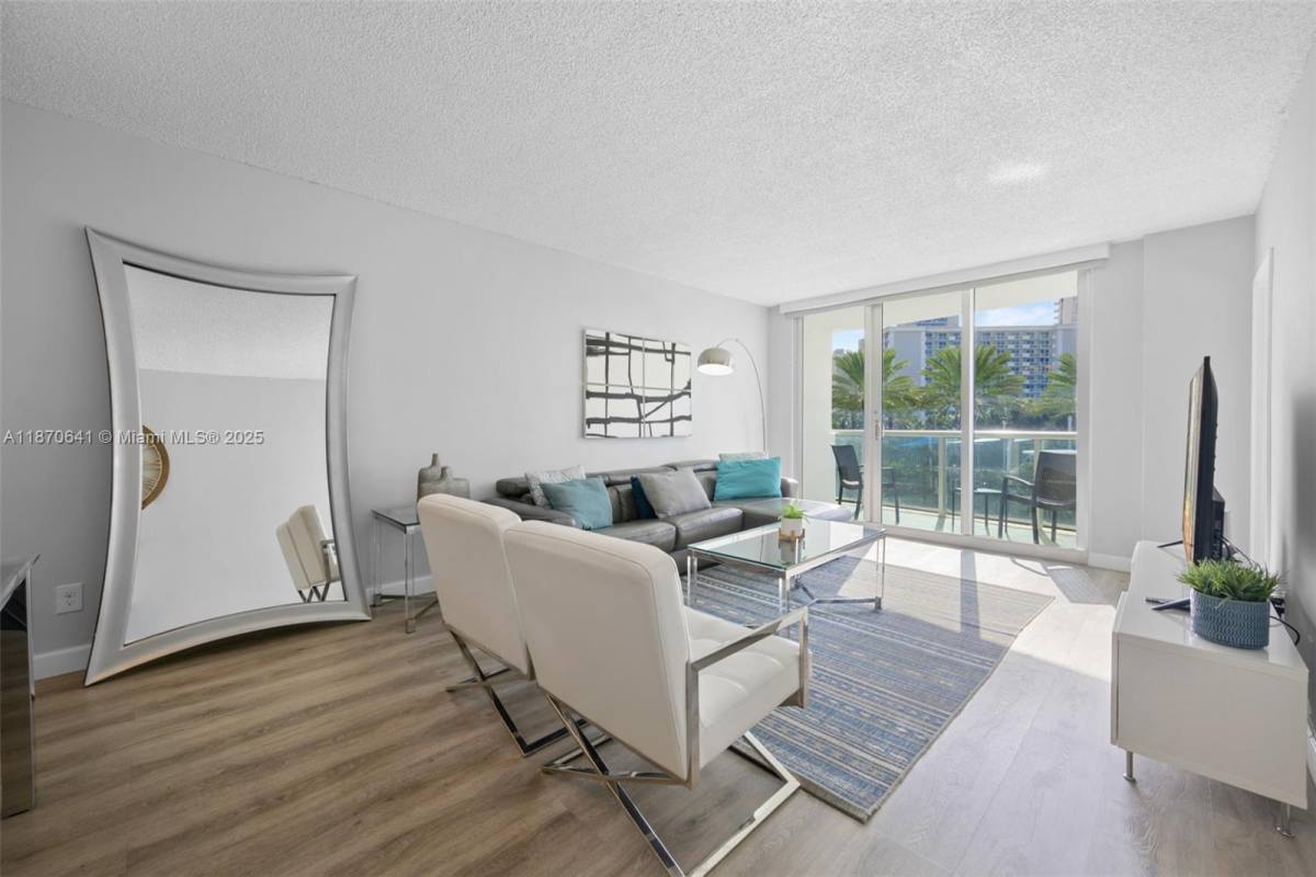 Apartment for rent at 19370 Collins Ave #321, North Miami Beach, FL 33160