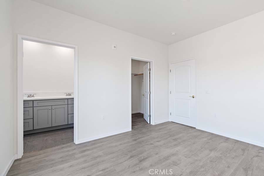 Apartment for rent at 11808 Hart St, North Hollywood, CA 91605