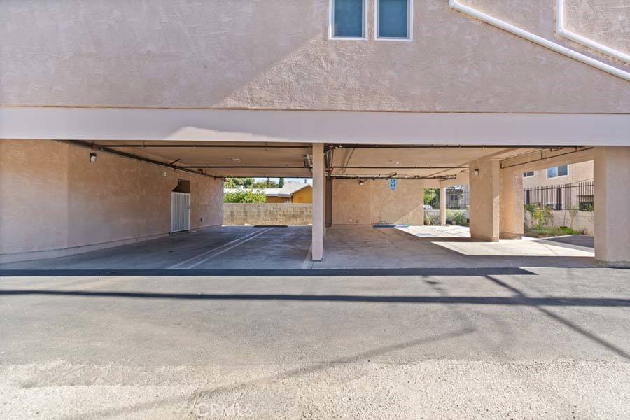 Apartment for rent at 11808 Hart St, North Hollywood, CA 91605