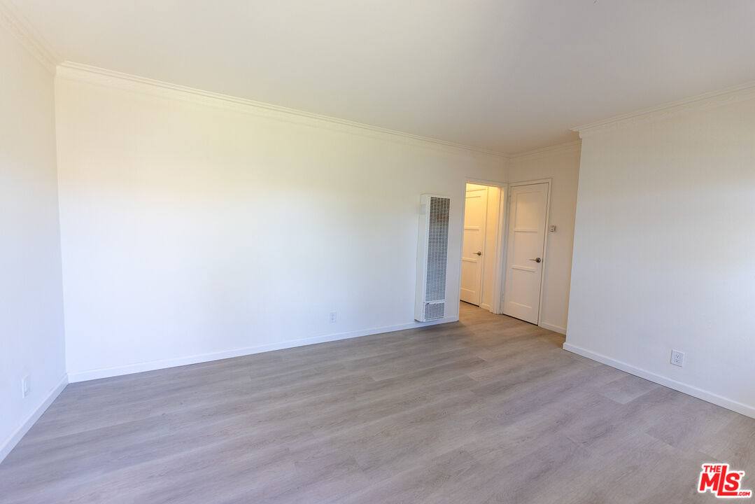 Apartment for rent at 1940 S Robertson Blvd #1, Los Angeles, CA 90034