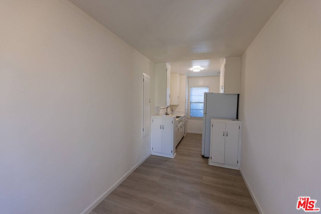 Apartment for rent at 1940 S Robertson Blvd #1, Los Angeles, CA 90034