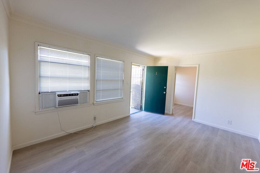Apartment for rent at 1940 S Robertson Blvd #1, Los Angeles, CA 90034