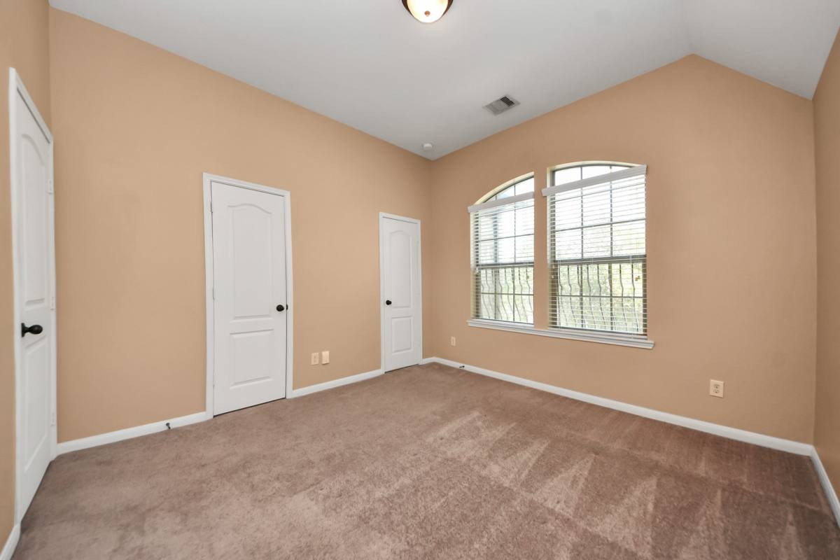 Apartment for rent at 9427 Sapphire Bay Lane, Rosharon, TX 77583