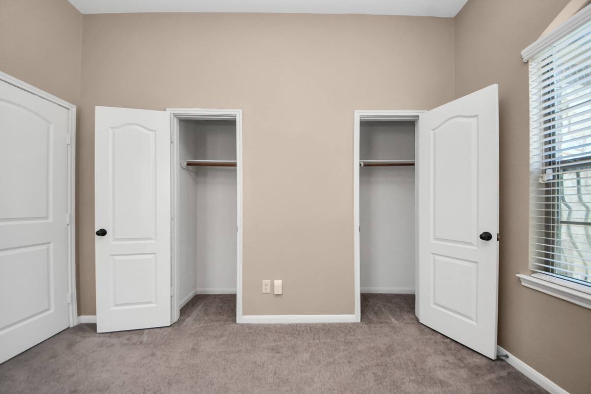 Apartment for rent at 9427 Sapphire Bay Lane, Rosharon, TX 77583
