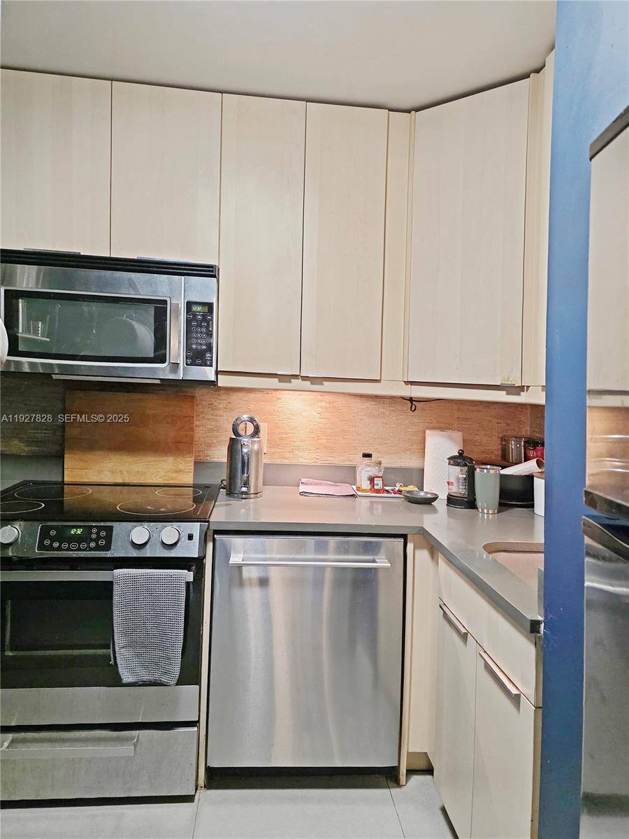 Condo for rent at 800 W Ave #524, Miami Beach, FL 33139