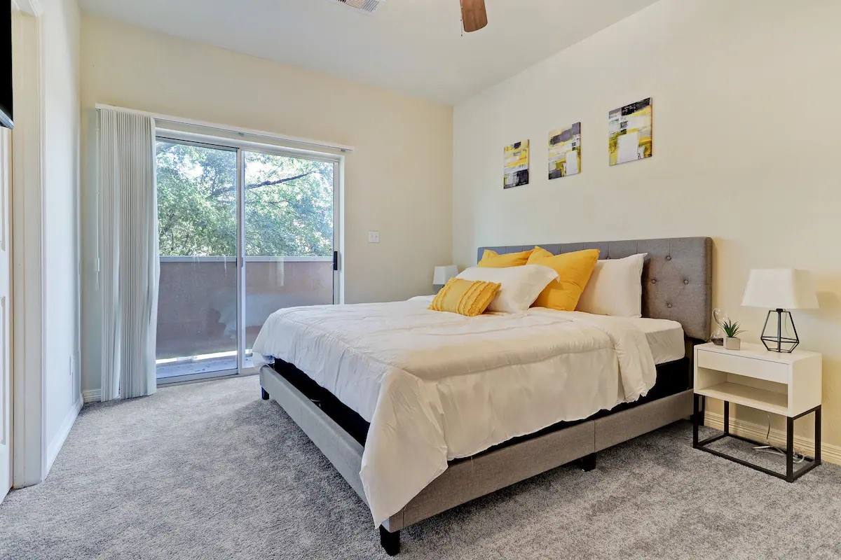Townhouse for rent at 1717 Thompson St #1717A, Houston, TX 77007