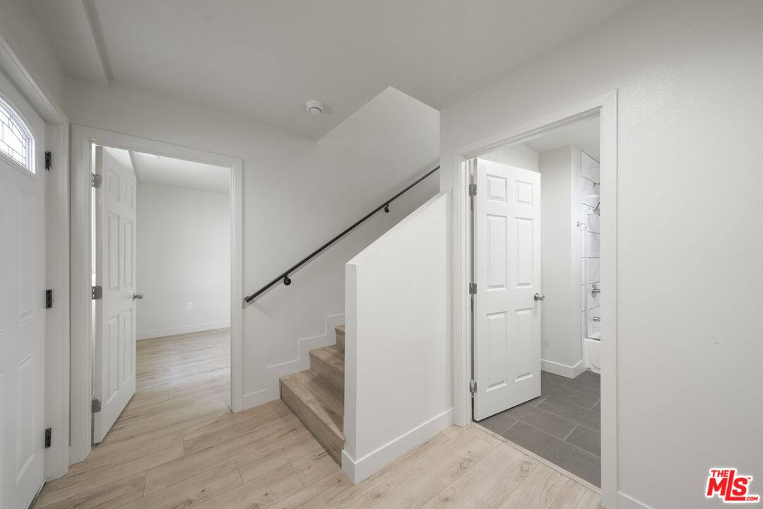 Apartment for rent at 735 E 82nd St #735, Los Angeles, CA 90001