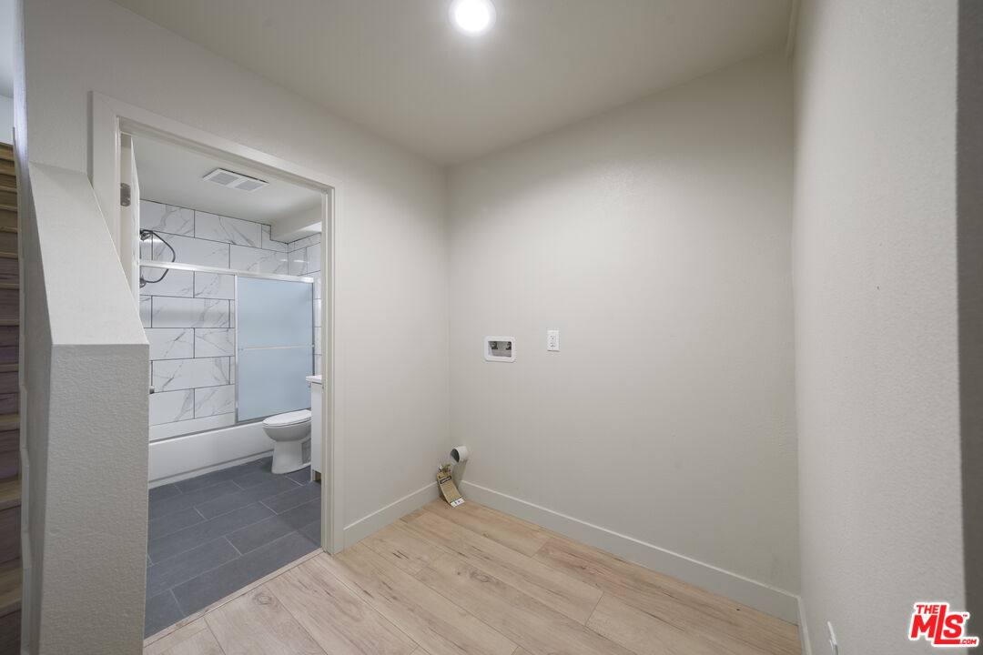 Apartment for rent at 735 E 82nd St #735, Los Angeles, CA 90001
