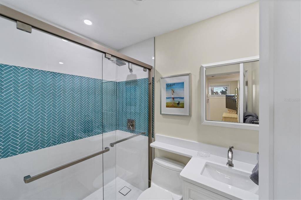 Condo for rent at 500 S Washington Dr #50018B, Sarasota, FL 34236