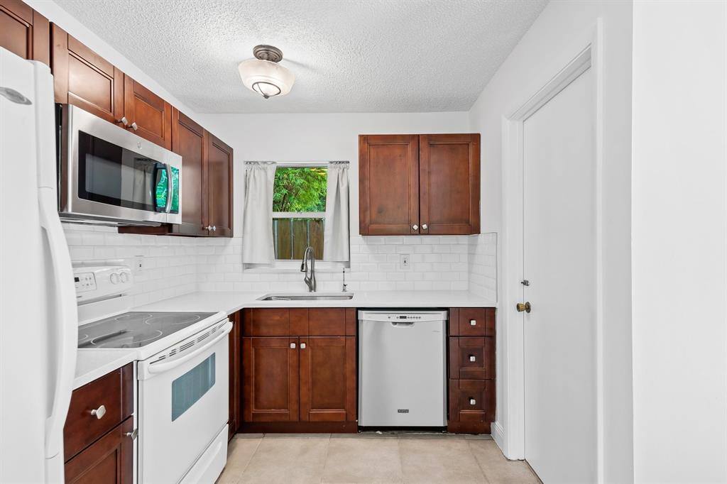 Apartment for rent at 615 SW 16th Court #6152N, Fort Lauderdale, FL 33315