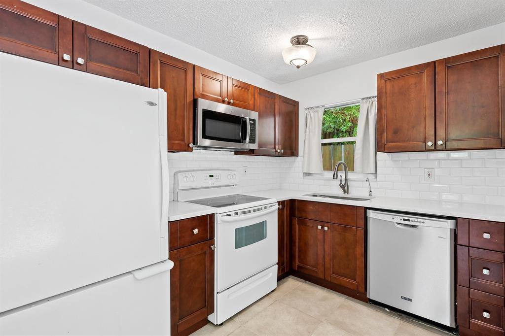 Apartment for rent at 615 SW 16th Court #6152N, Fort Lauderdale, FL 33315