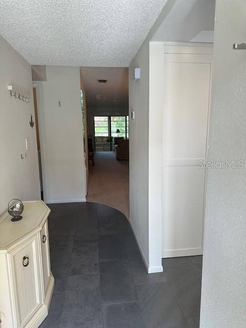 Apartment for rent at 19029 US-Highway 19 N #1902920F, Clearwater, FL 33764