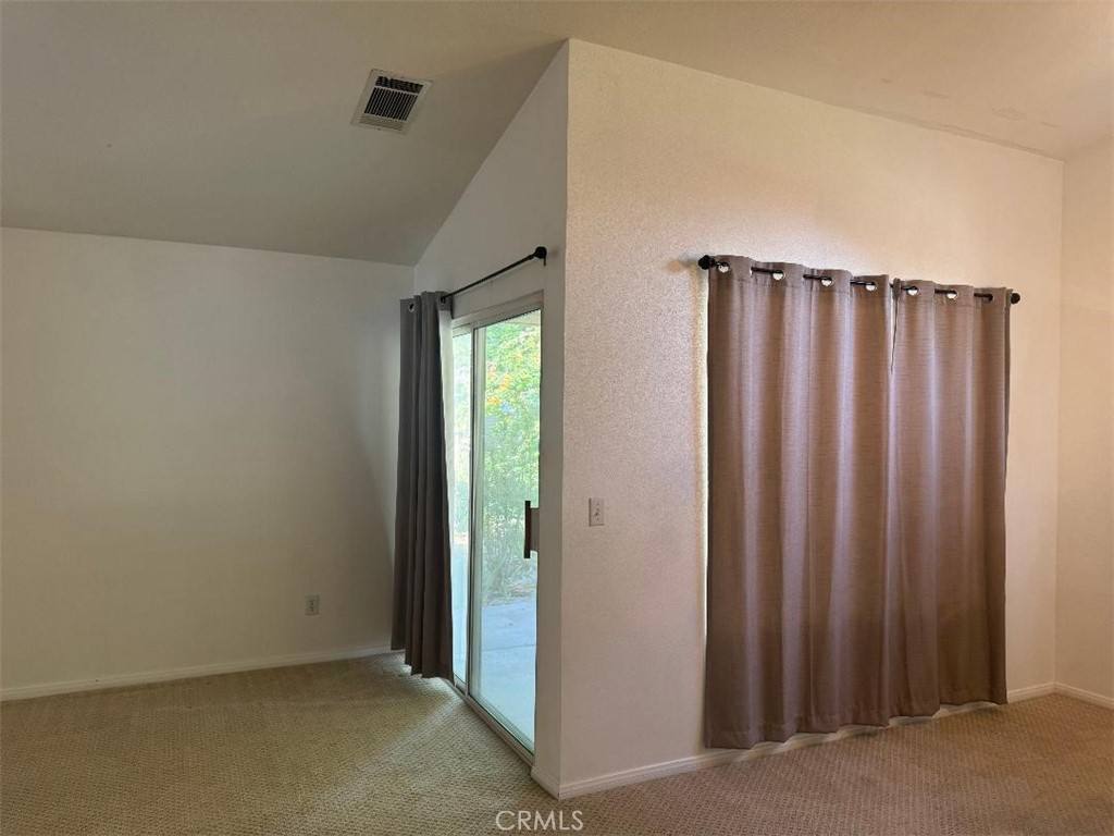 Apartment for rent at 19569 St Andrews Way, Apple Valley, CA 92308