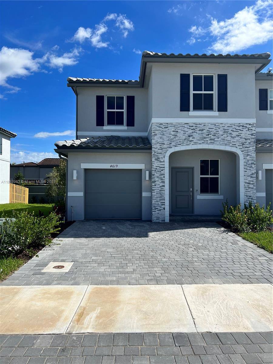 Townhouse for rent at 4619 NW 118th Ave, Pompano Beach, FL 33076