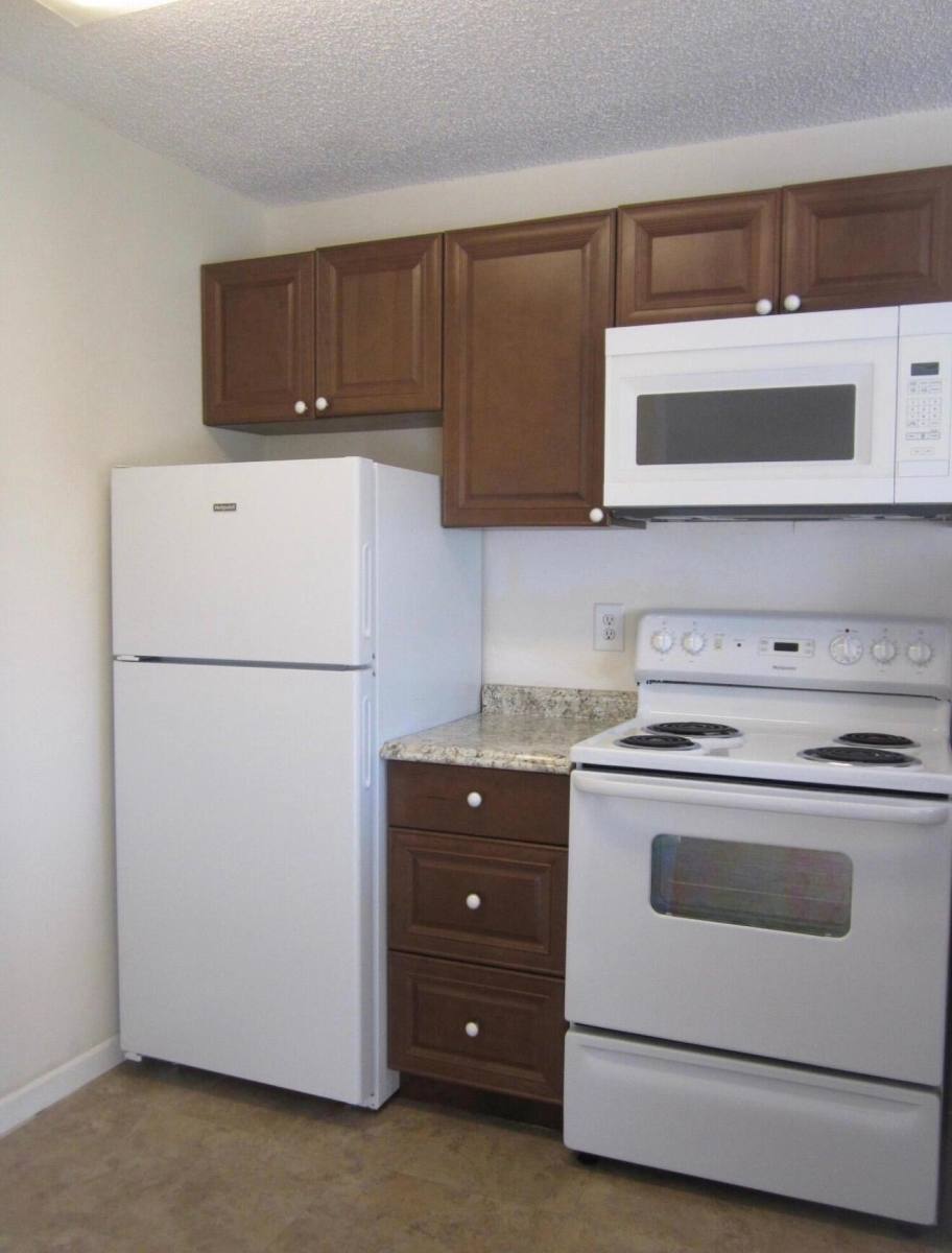 Condo for rent at 7103 Glenmoor Dr, West Palm Beach, FL 33409