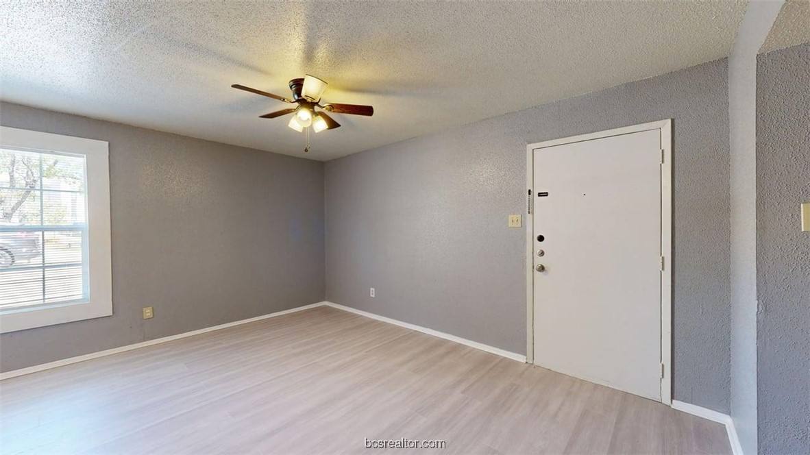 Apartment for rent at 1524 Pine Ridge Dr #1524B, College Station, TX 77840