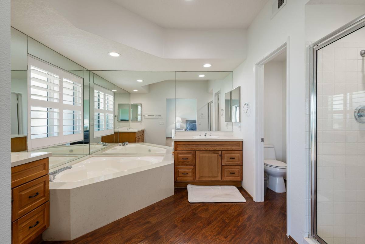 Condo for rent at 270 Vista Royale Circle E #270, Palm Desert, CA 92211