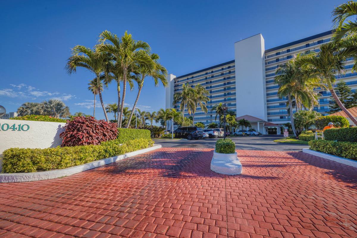 Apartment for rent at 10410 S Ocean Dr #406, Jensen Beach, FL 34957