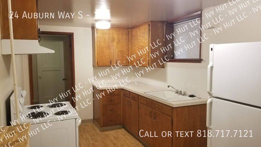Apartment for rent at 24 Auburn Way S #10, Auburn, WA 98002