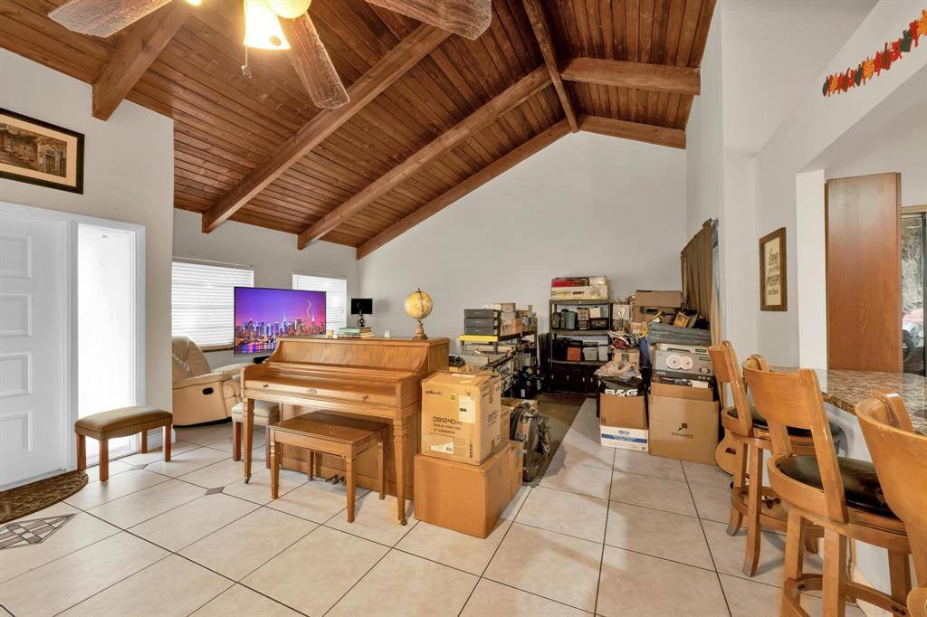 Apartment for rent at 2259 Nova Village Dr, Fort Lauderdale, FL 33317
