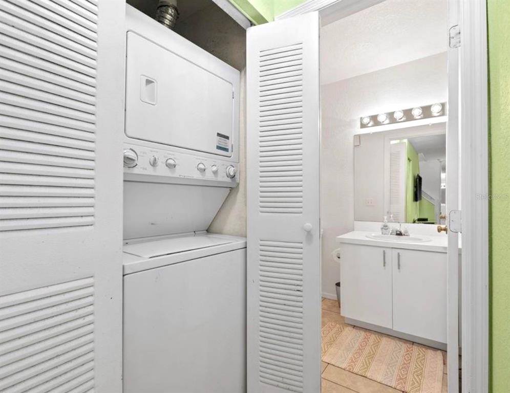 Condo for rent at 850 S Tamiami Trail #822, Sarasota, FL 34236