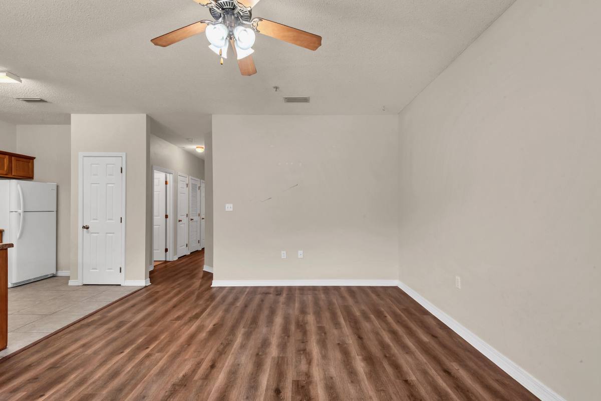 Apartment for rent at 936-938 Barrow St, Fort Walton Beach, FL 32547
