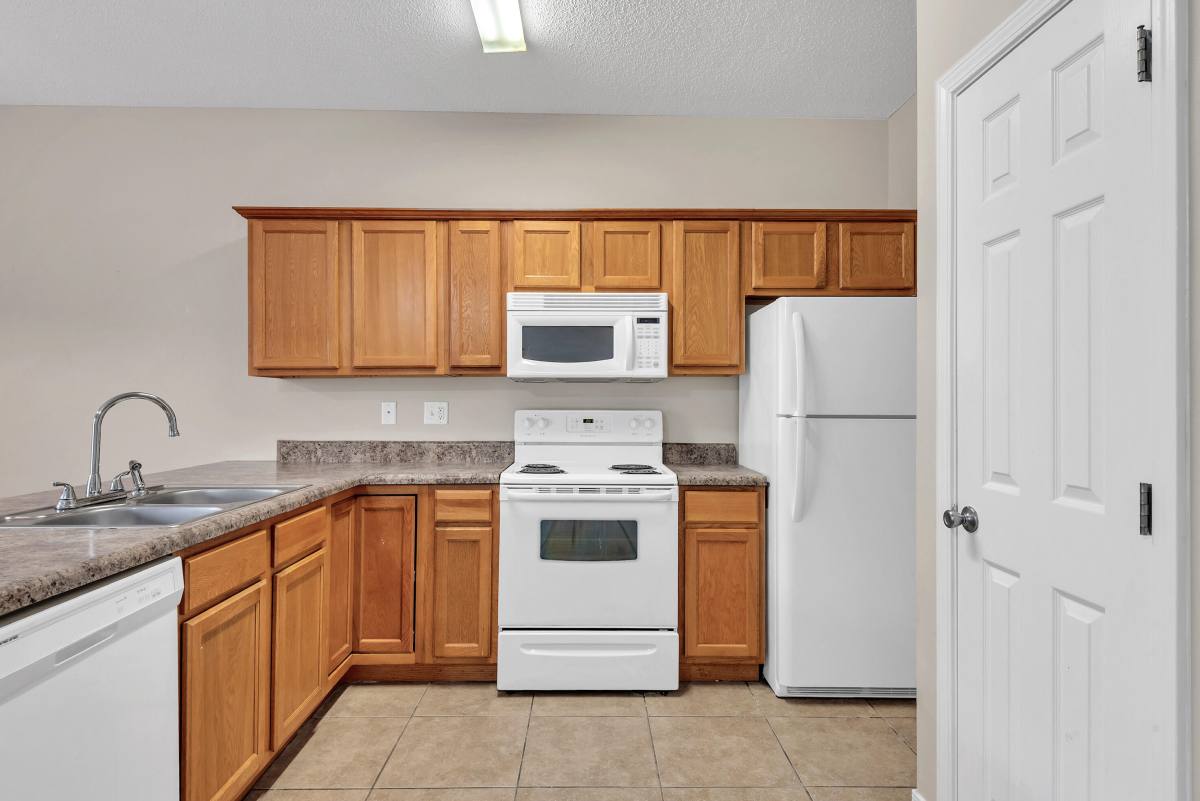 Apartment for rent at 936-938 Barrow St, Fort Walton Beach, FL 32547