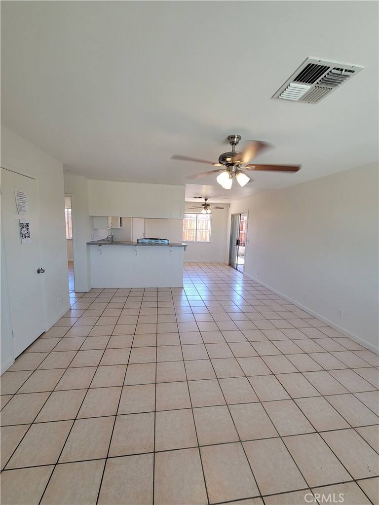 Apartment for rent at 16001 Green Hill Dr #1, Victorville, CA 92394