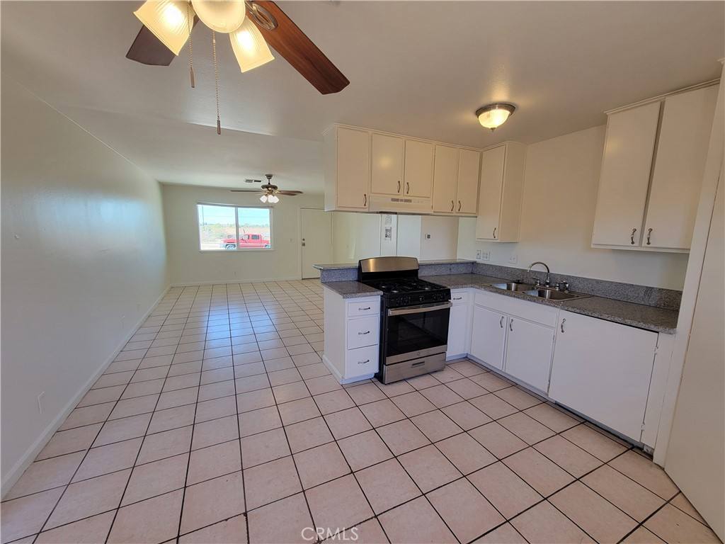 Apartment for rent at 16001 Green Hill Dr #1, Victorville, CA 92394