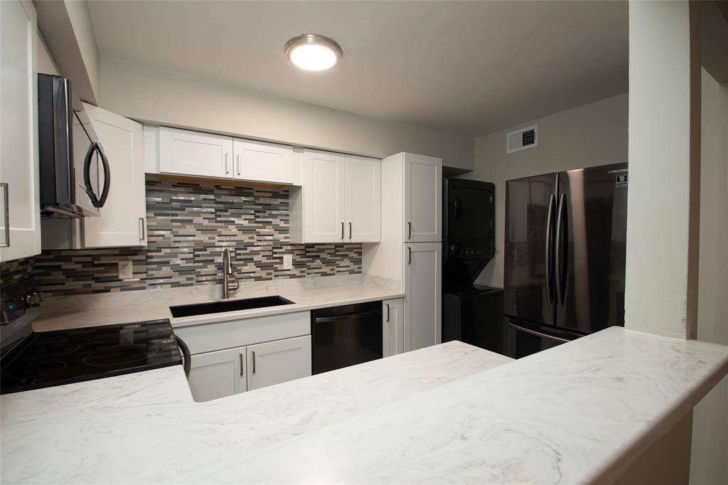 Condo for rent at 5315 Fleetwood Oaks Ave #161, Dallas, TX 75235