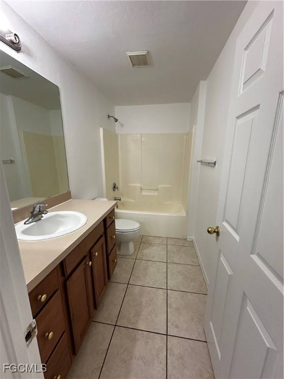 Apartment for rent at 301 E 12th St #301, Lehigh Acres, FL 33972