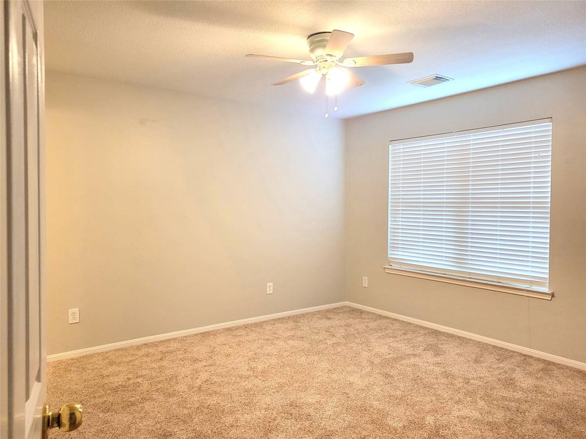 Apartment for rent at 2214 Old S Dr, Richmond, TX 77406