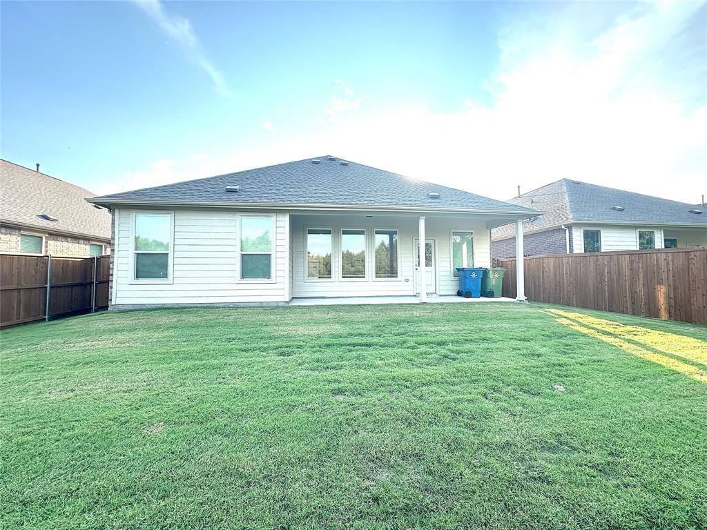 Apartment for rent at 1916 Monchino Place, Aubrey, TX 76227