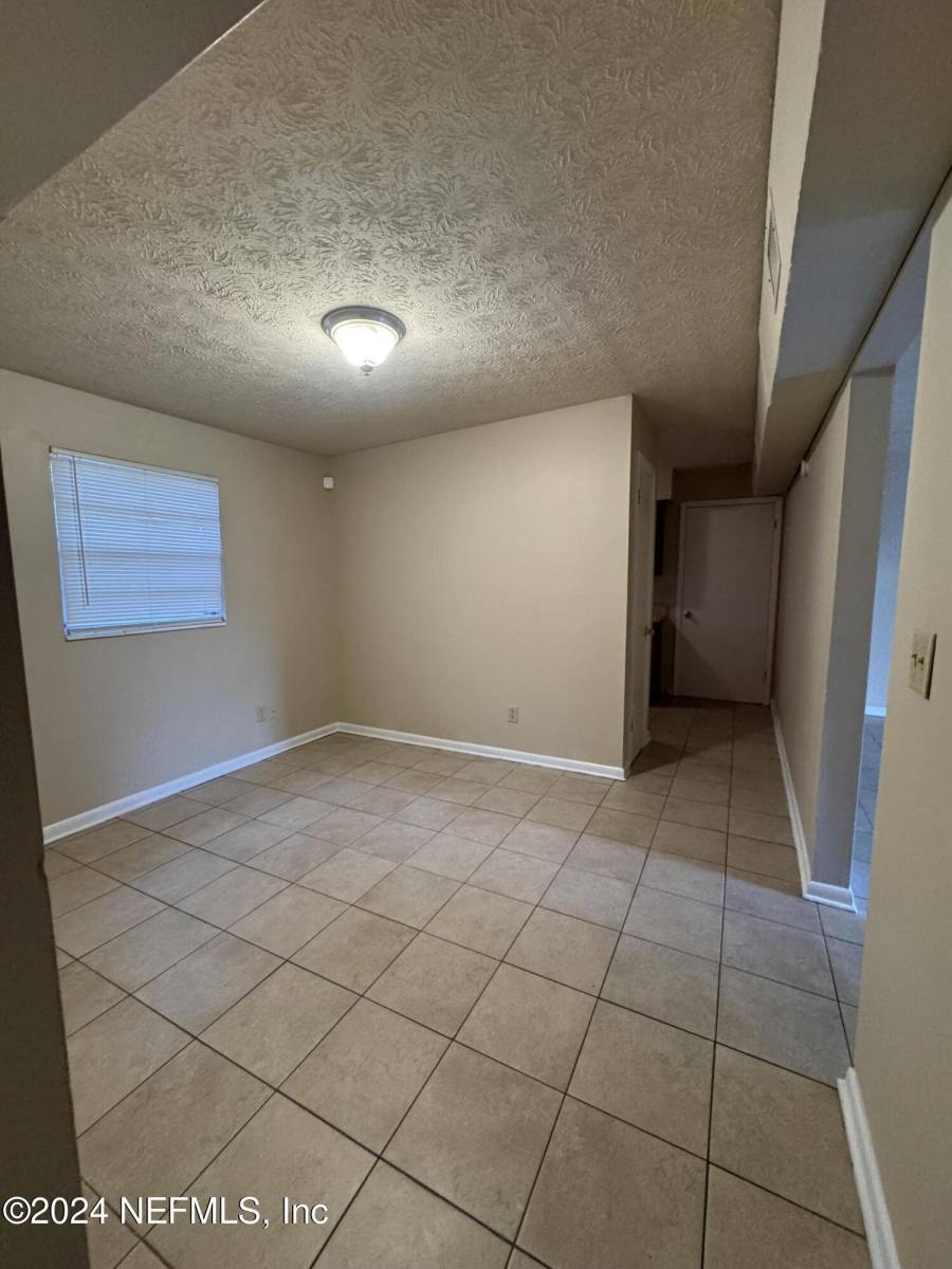 Apartment for rent at 5719 Marlin Court, Jacksonville, FL 32277
